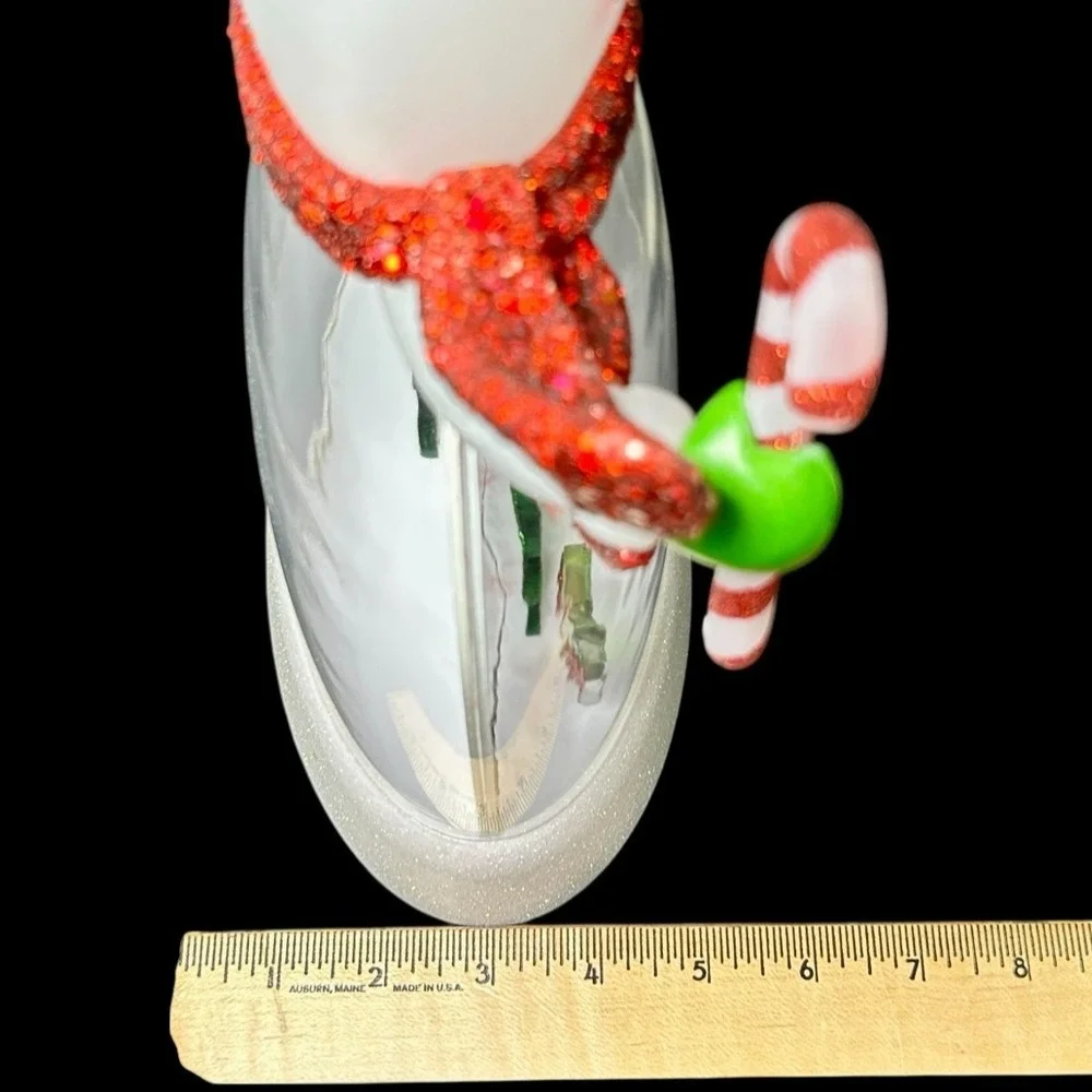 Hallmark North Pole DANCING LIGHTS SNOWMAN 2011 Animated Light Show Works Video‎